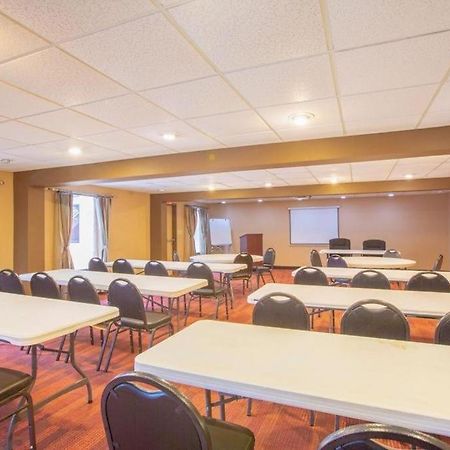 Oyo Hotel Baton Rouge Mid City Экстерьер фото